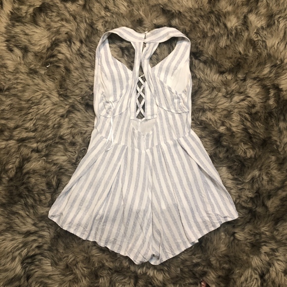 LF Rumor Boutique Cross Front Striped Romper - Picture 4 of 5